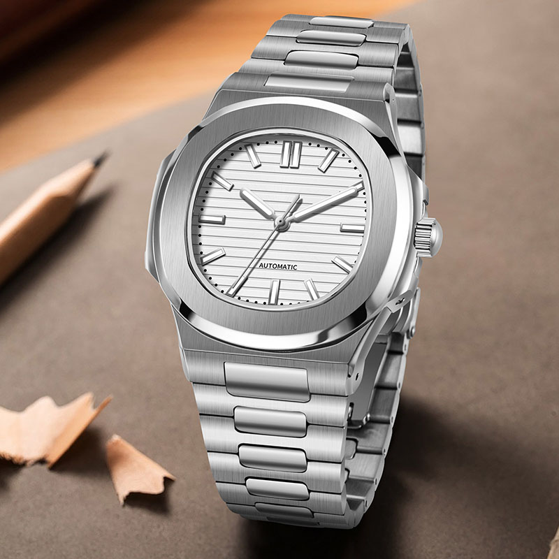 MACARLON 43mm Nautilus Style A - Patek Philippe Watch Nautilus 评论和价格